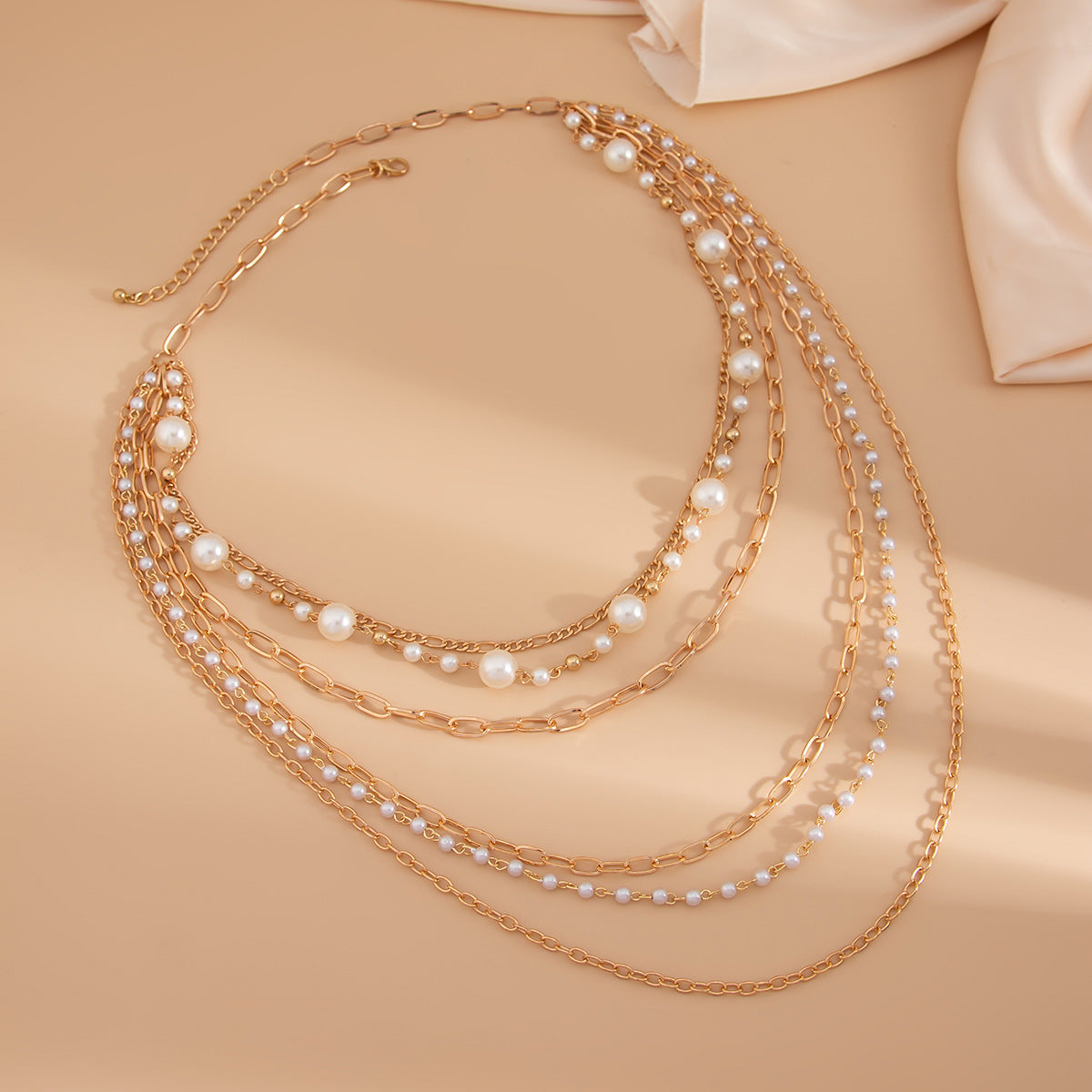 Cold Stringed Pearls Long Necklace