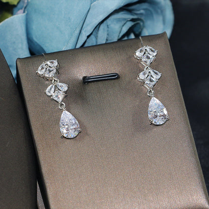 Zircon Ornament Set
